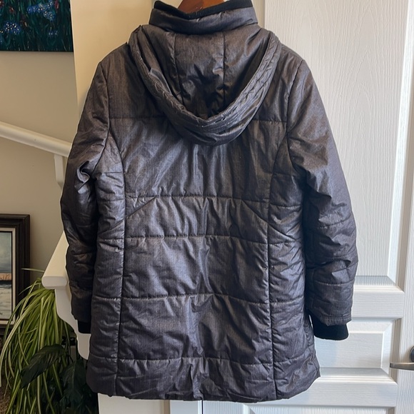 🌸FEN NELLI long quilted puffy coat with pockets & removable hood - Picture 2 of 14